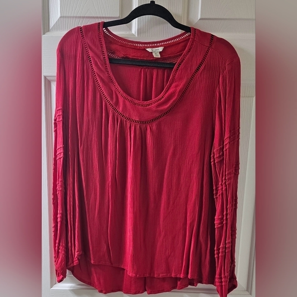 Cato Vivid Red XL Flowy Lightweight Rounded Neckline Top